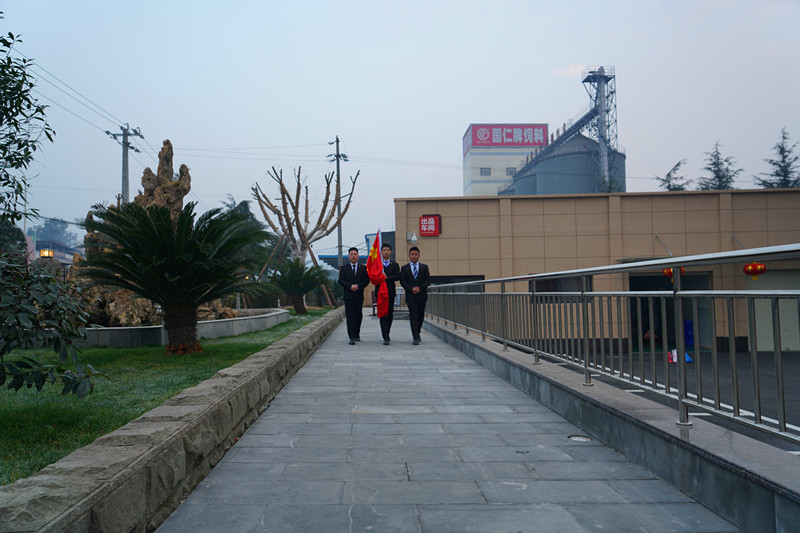 �c���´��ڴ��_��D