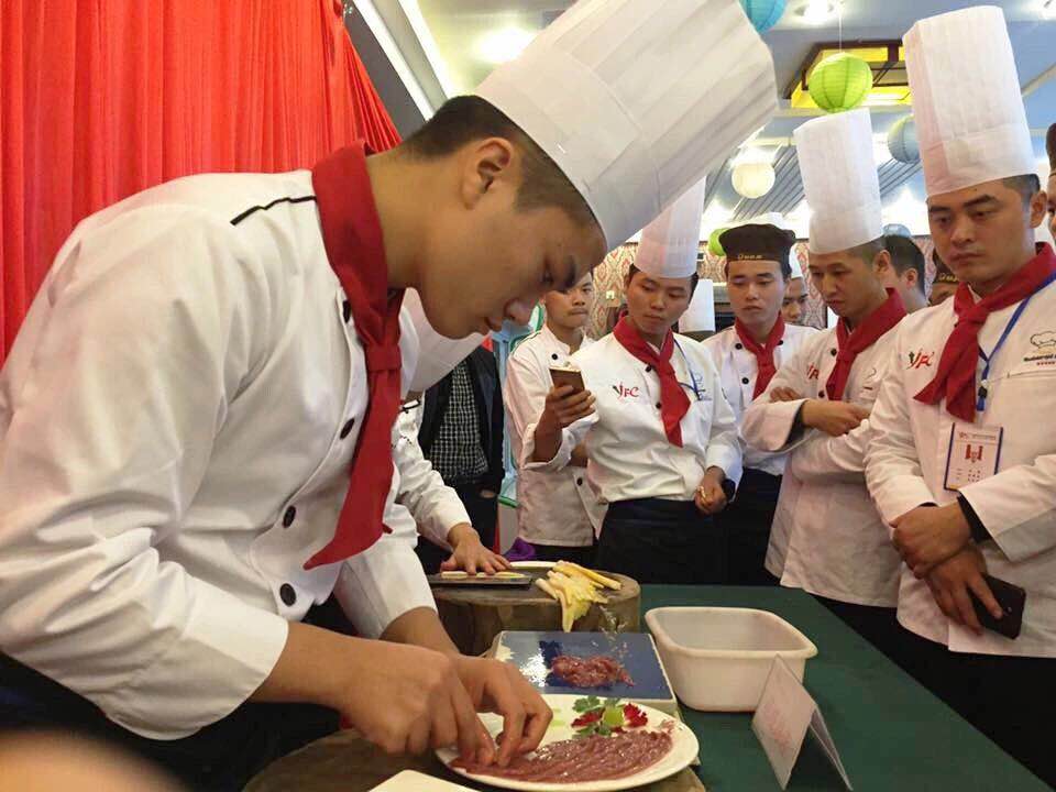 �c���´��ڴ��_��D