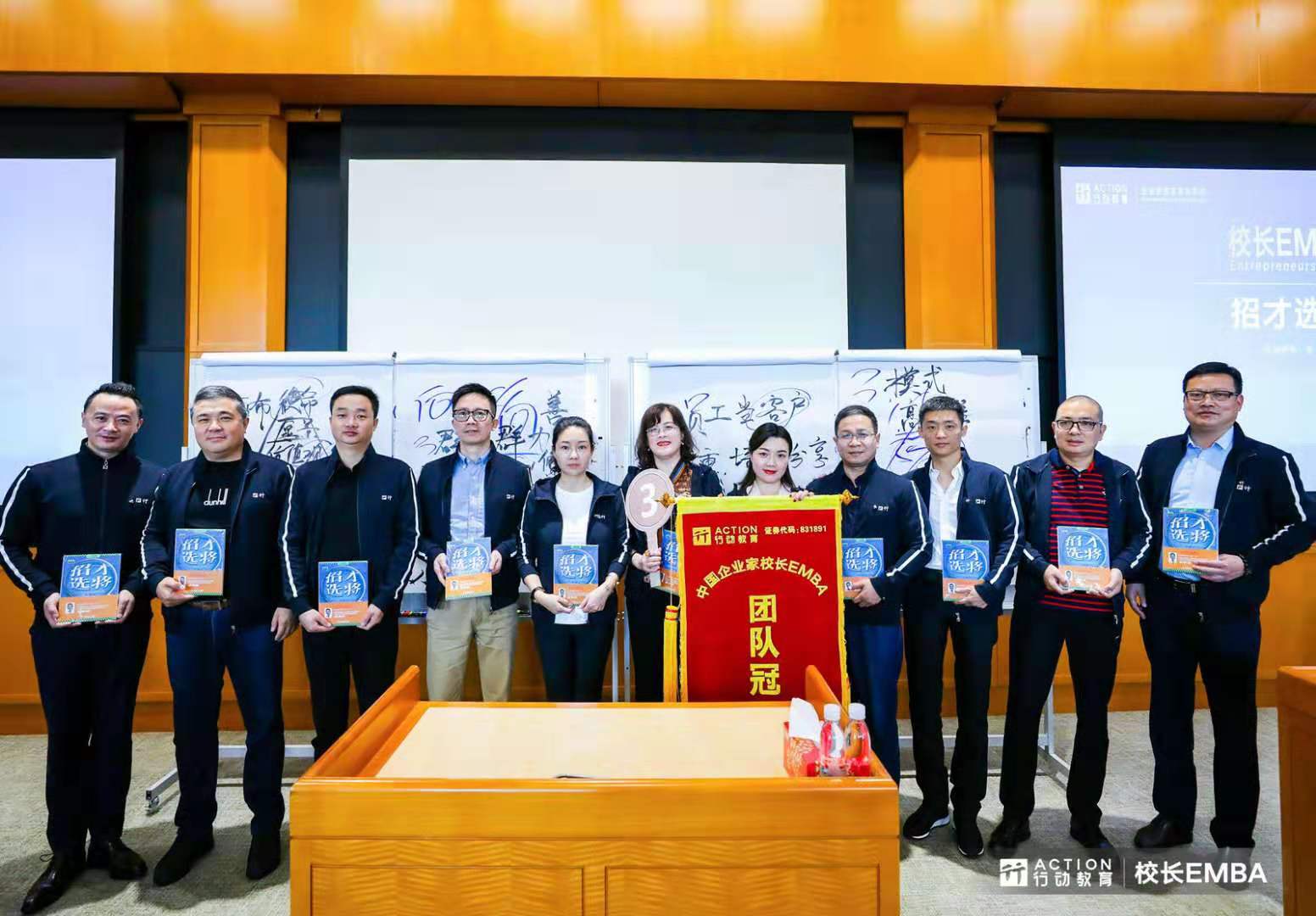 �c���´��ڴ��_��D