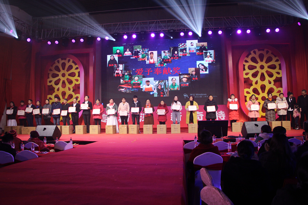 �c���´��ڴ��_��D