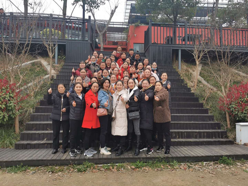 �c���´��ڴ��_��D